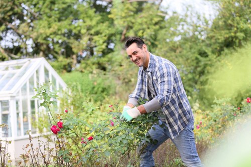 Gardeners Newbury Park payments supported by safe and encrypted transaction methods